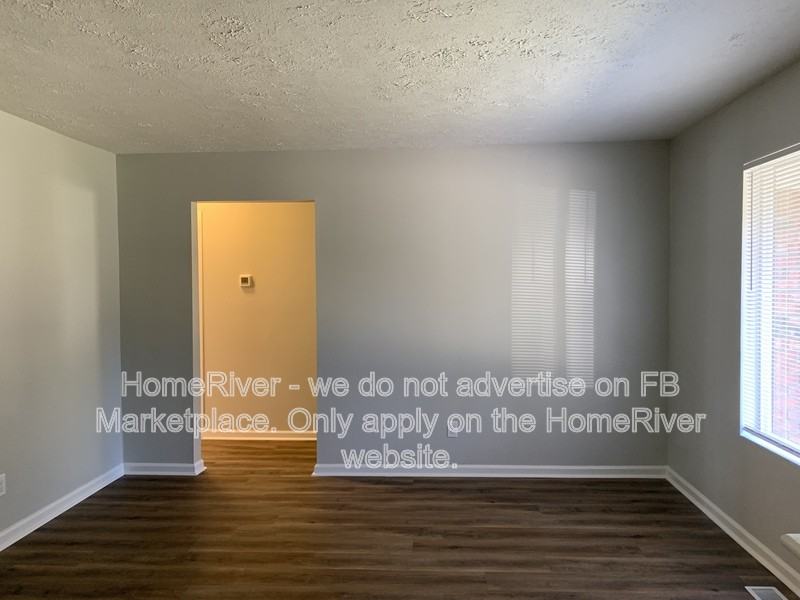 11225 Moores Cir - Photo 2 of 29