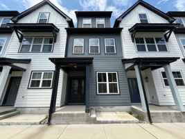 featured image of 4811 Gossamer Ln #103