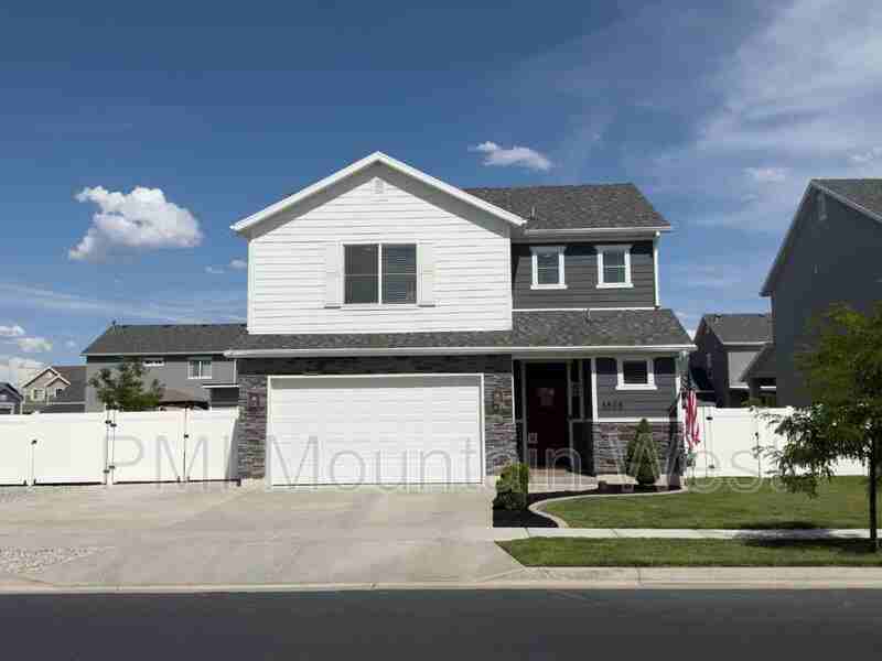 3565 S Water Lilly Ln - Photo 2 of 50