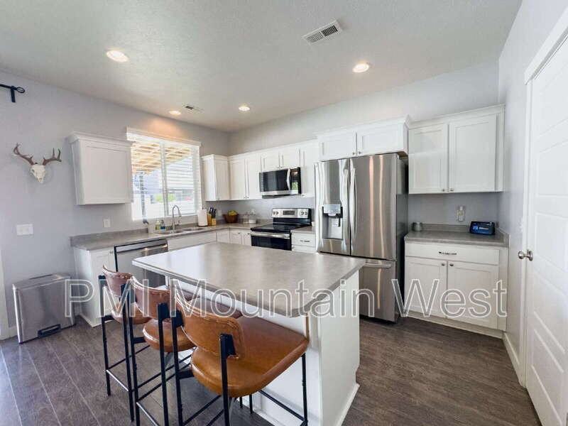 3565 S Water Lilly Ln - Photo 7 of 50