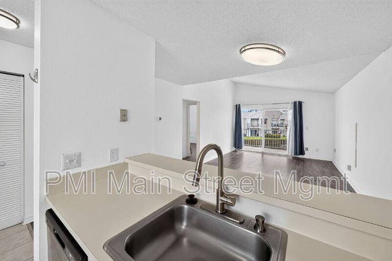 2512 Woodgate Blvd #203 - Photo 7 of 24