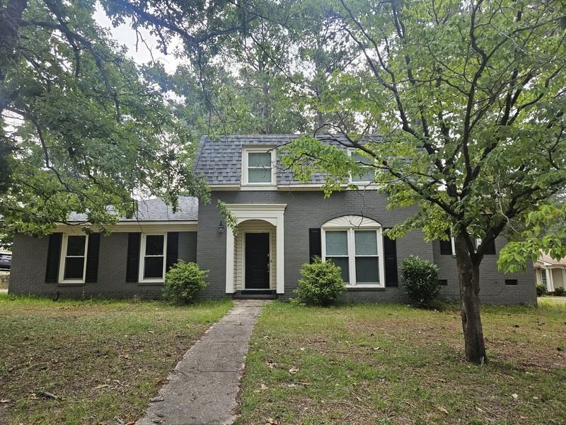 402 Lotus Dr - Photo 2 of 17