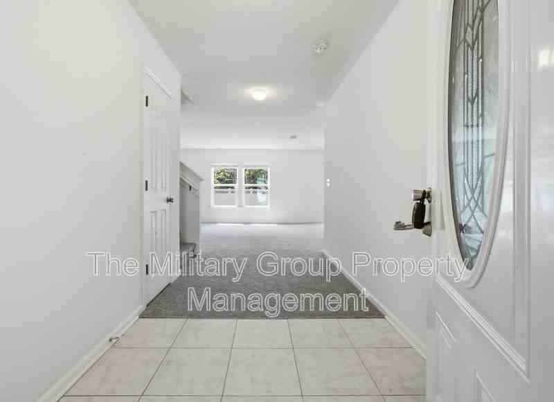 391 Hepburn Rd - Photo 3 of 48