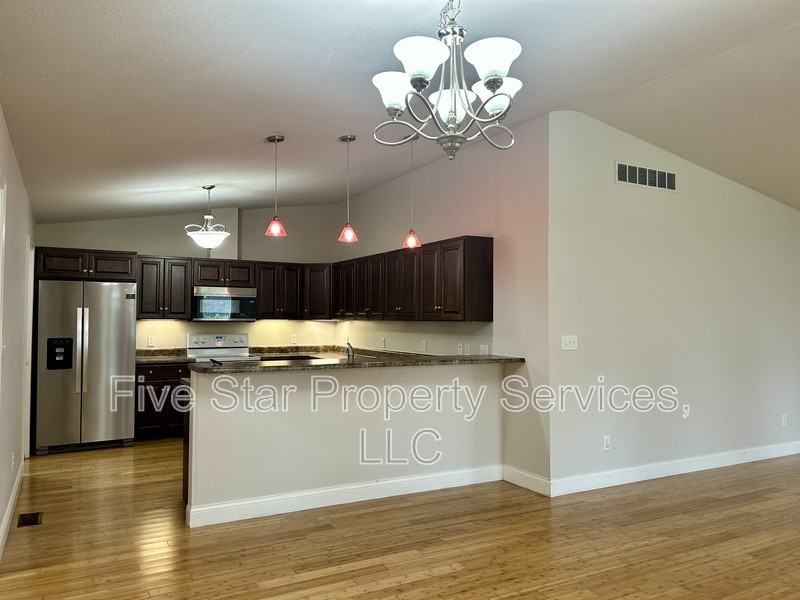 1420 School House Ln - Photo 2 of 25