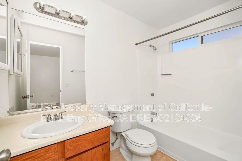 234 Courtyards E - Photo 4 of 28
