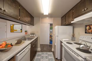 Fulton Oaks - Photo 1 of 1