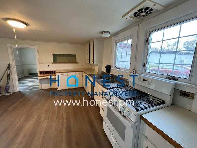 74 Front St #3 - Photo 5 of 16