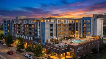 featured image of 650 E Brooklyn Village Ave