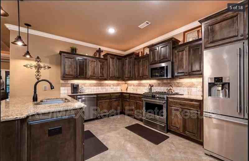 2502 Sw Hind Ln - Photo 5 of 17
