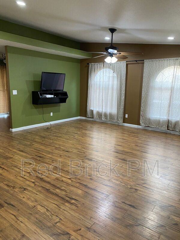 1134 Partridge Dr - Photo 3 of 17