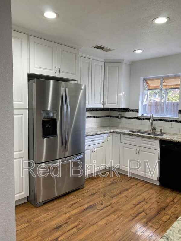 1134 Partridge Dr - Photo 7 of 17