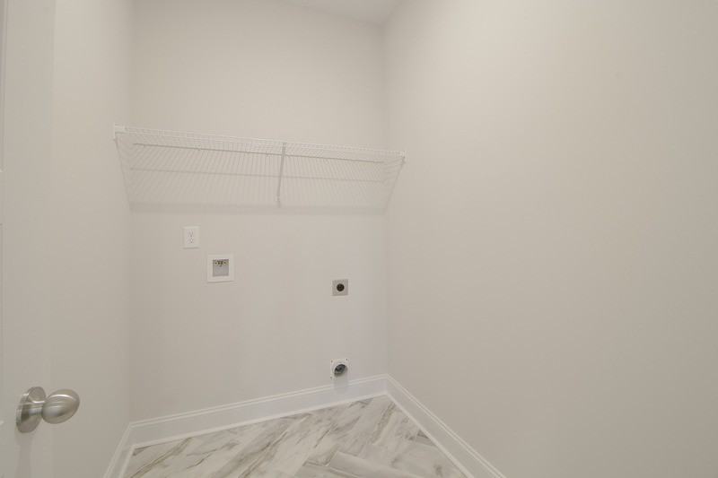 2090 Ireland Way #NA - Photo 6 of 16
