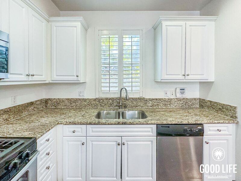 1823 Peach Ct #3 - Photo 3 of 26