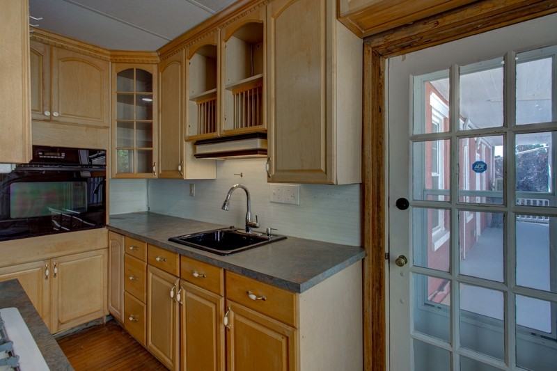 513 Locust St #1FRONT - Photo 7 of 23