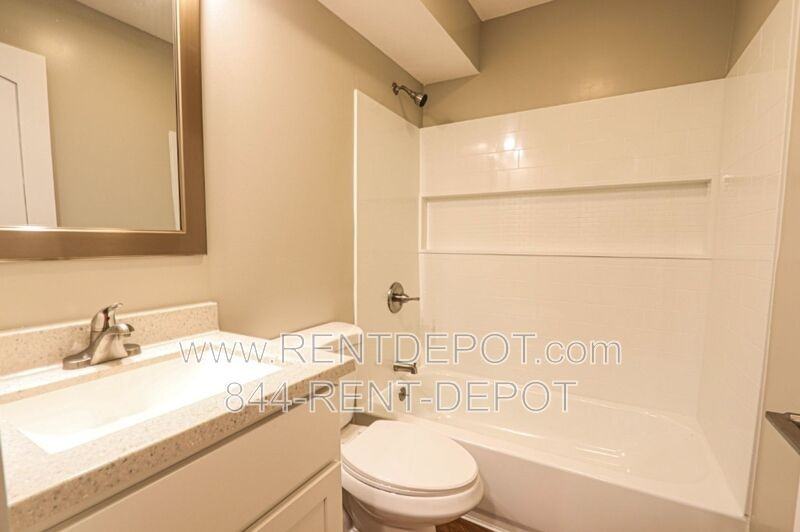 1330 Se 2nd St #112 - Photo 4 of 7