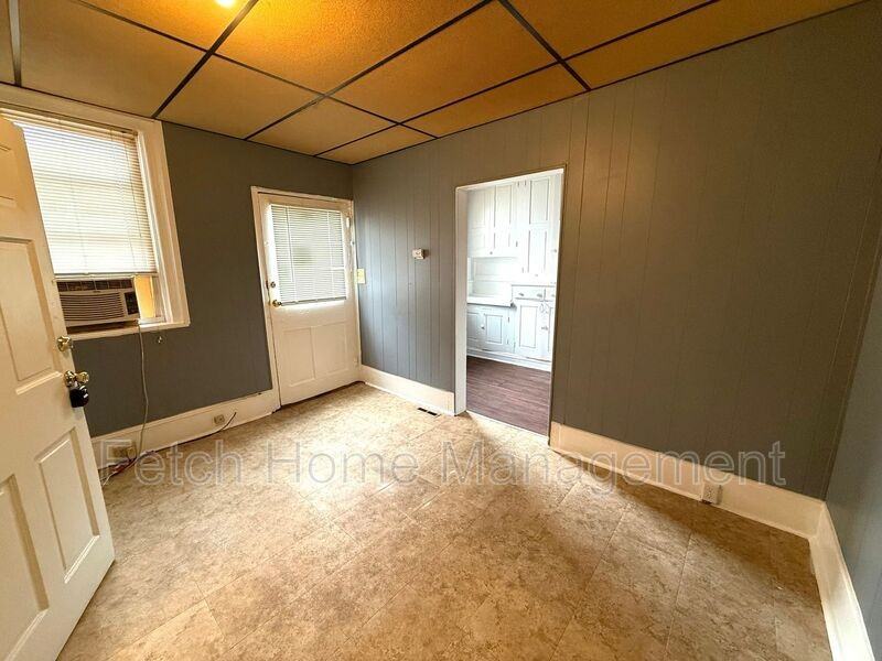 405 E Orange St #3 - Photo 6 of 12