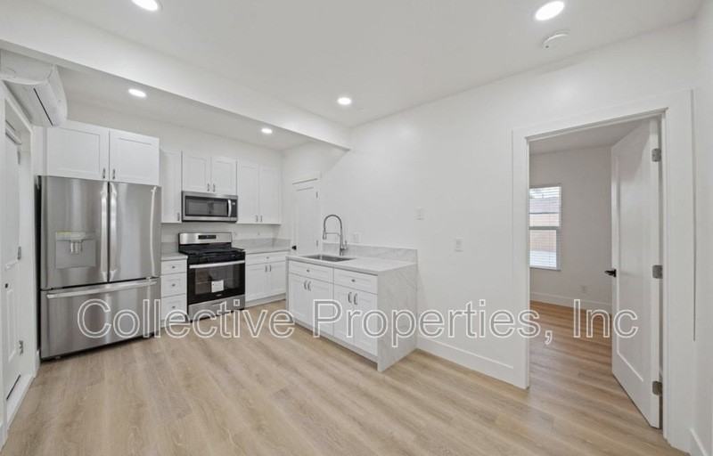 6842 Estrella Ave - Photo 3 of 13