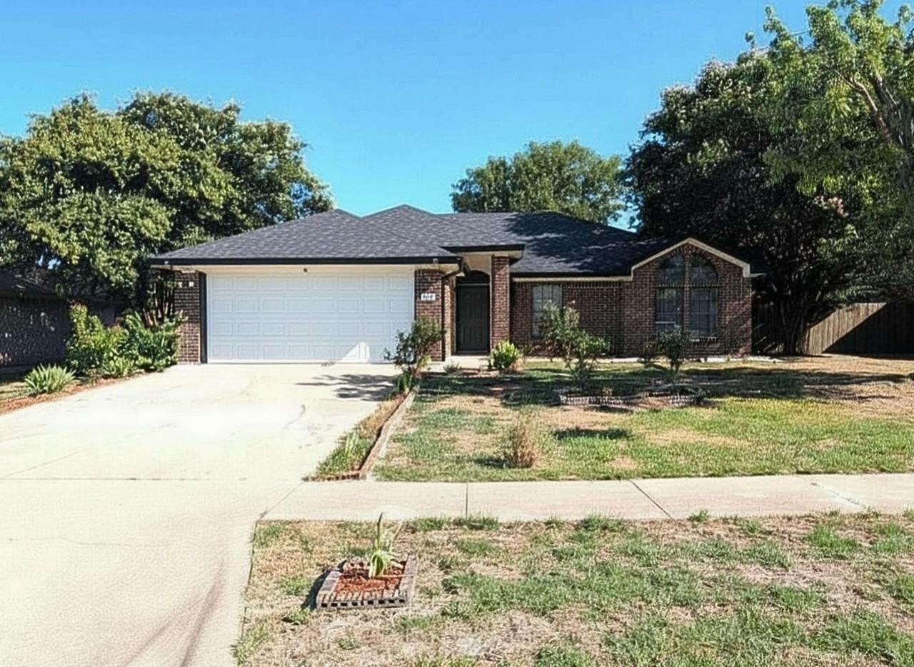 4205 Bluestem Ln - Photo 2 of 33
