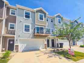 2726 Nw Kate Shelley Ln - Photo 1 of 1