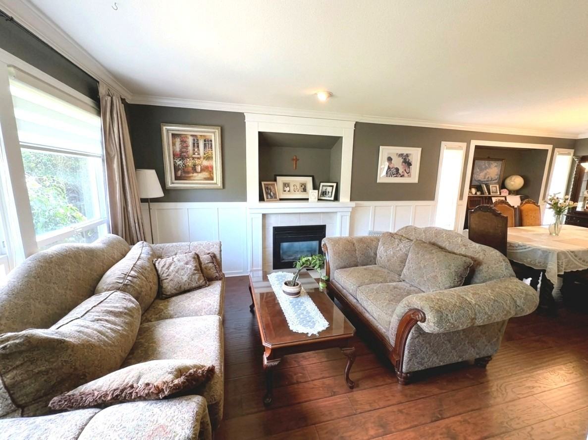 6525 187A Street - Photo 2 of 16