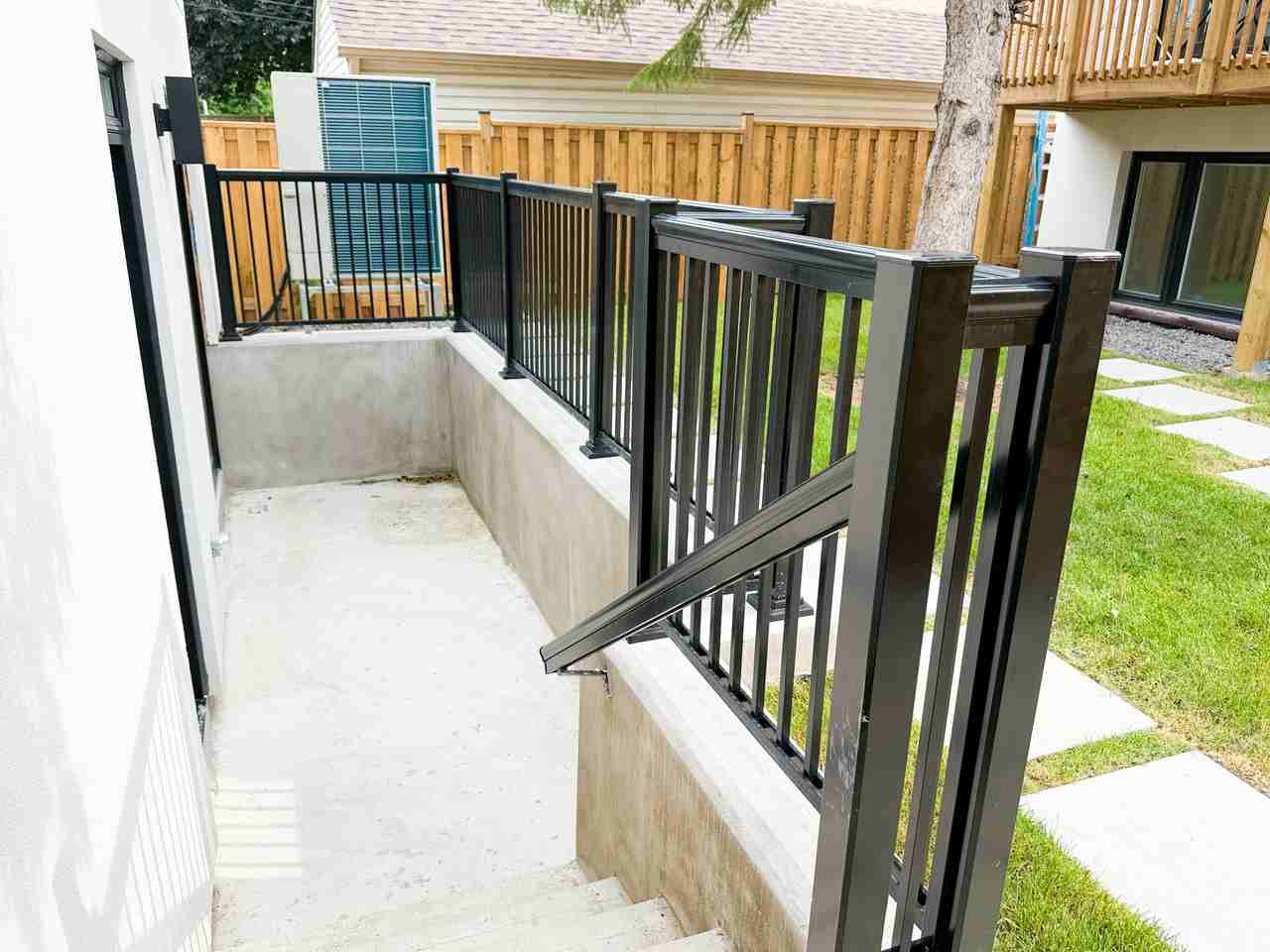 104 Frankdale Avenue - Photo 6 of 27