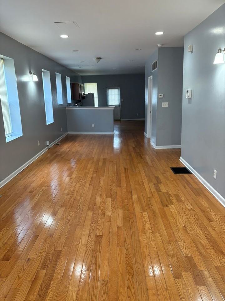 3420 Virginia Ave - Photo 5 of 17