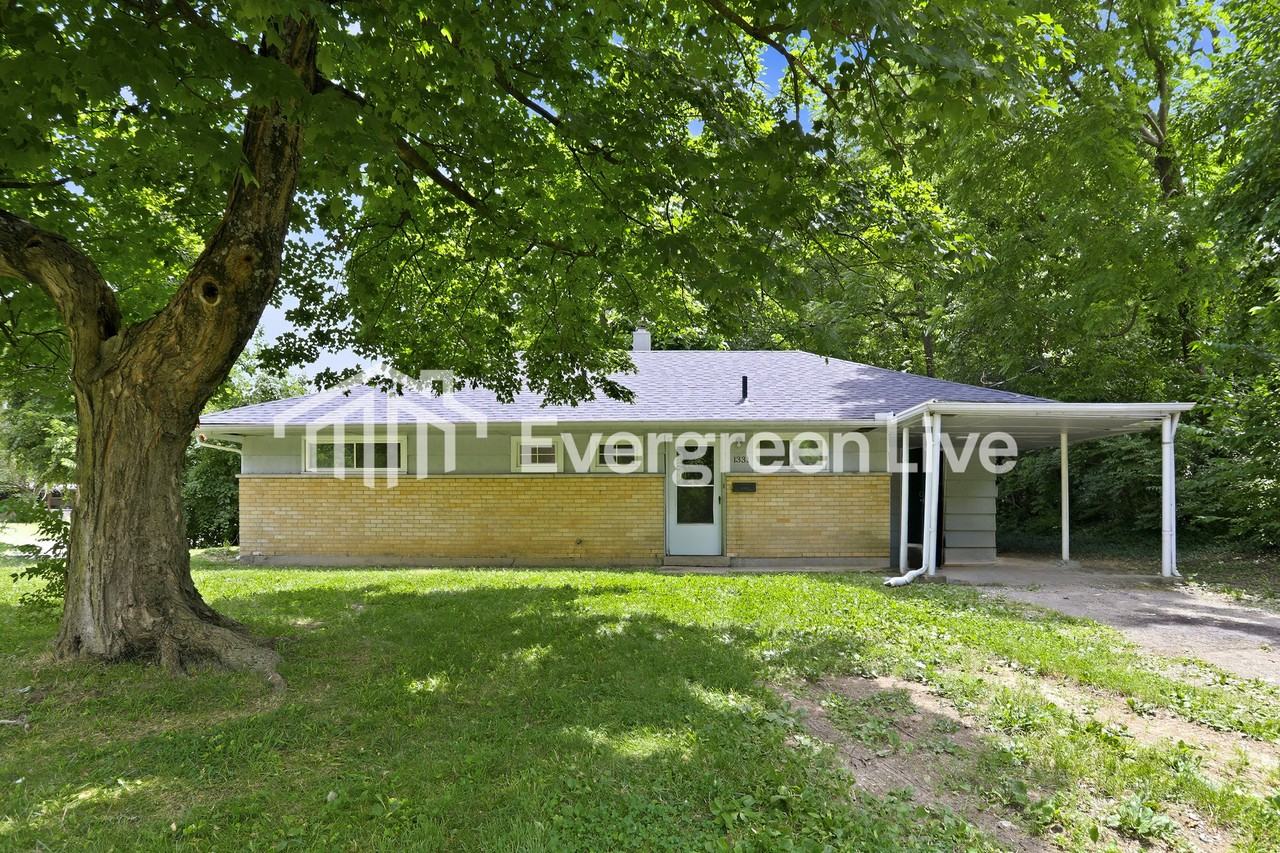 1331 Compton Rd