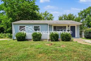 featured image of 3547 Clearwater Dr