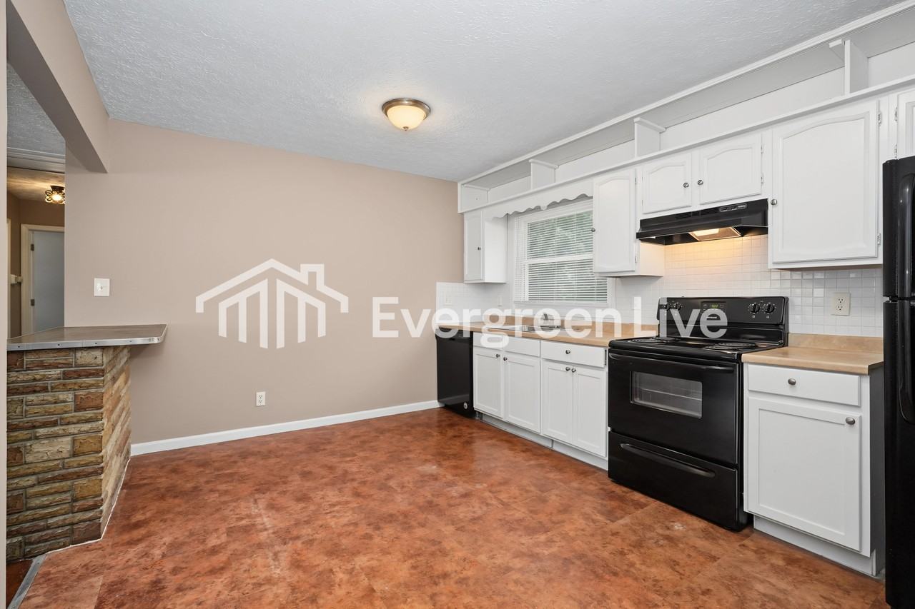 3547 Clearwater Dr - Photo 5 of 15
