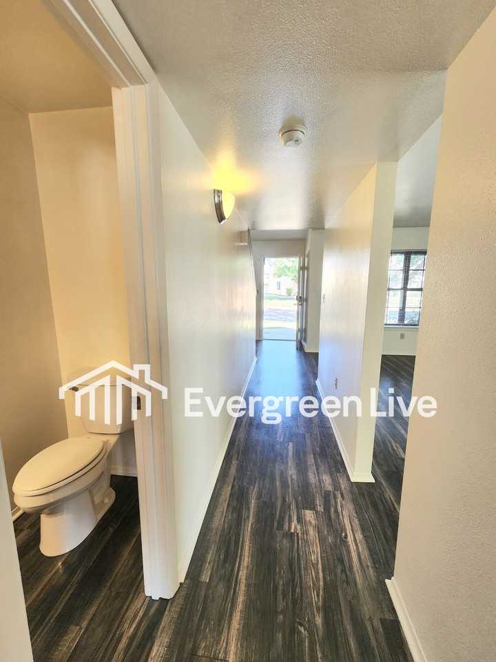 124 Raven Dr - Photo 5 of 27