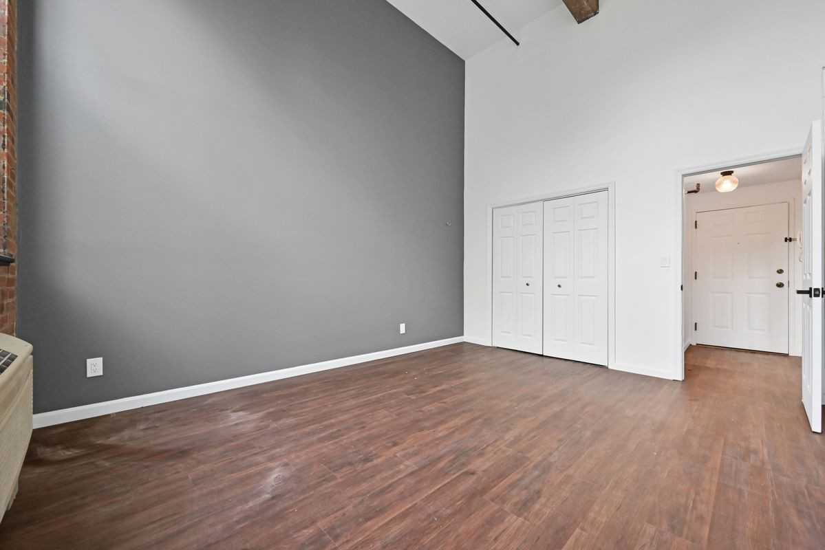 384 Trenton Ave 3E, 3E ##3e - Photo 6 of 14