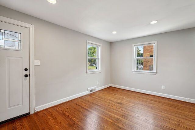 2721 S Cleveland St - Photo 4 of 21