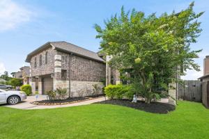 featured image of 10311 Silver Shield Way