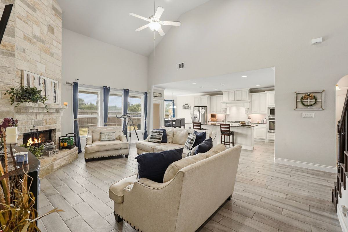 10311 Silver Shield Way - Photo 6 of 23