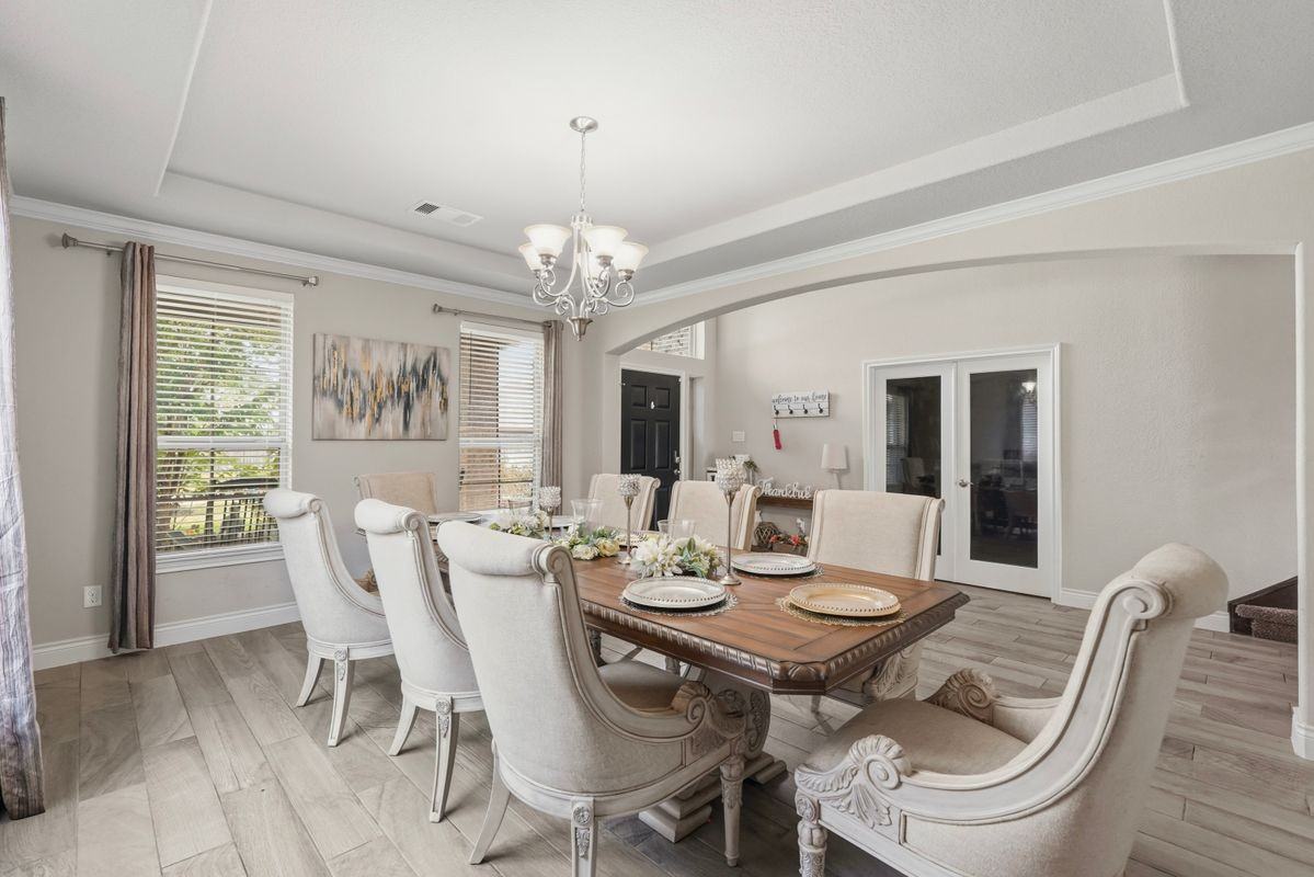 10311 Silver Shield Way - Photo 7 of 23