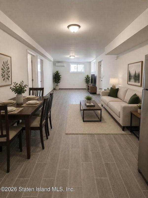 323 Nicholas Ave - Photo 4 of 10