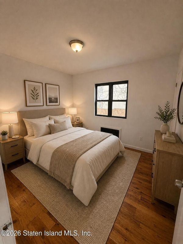323 Nicholas Ave - Photo 7 of 10