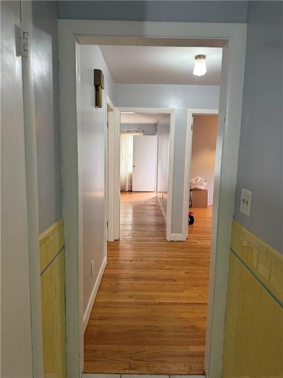 178 Sisson St - Photo 5 of 20