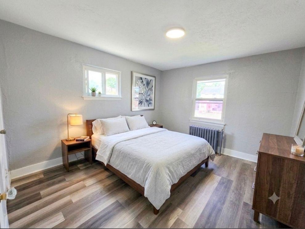 1906 Elsmere Ave - Photo 4 of 5