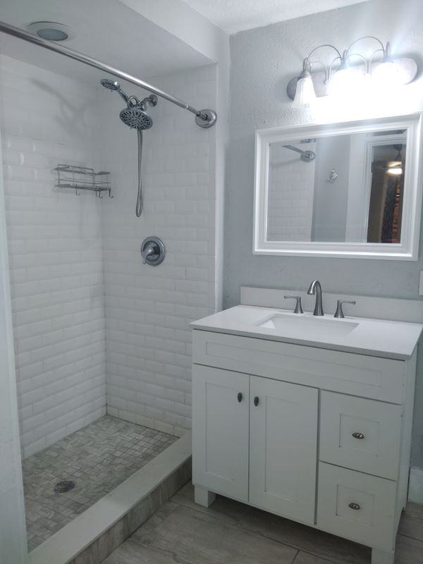 1503 Belgrade Ave - Photo 4 of 10