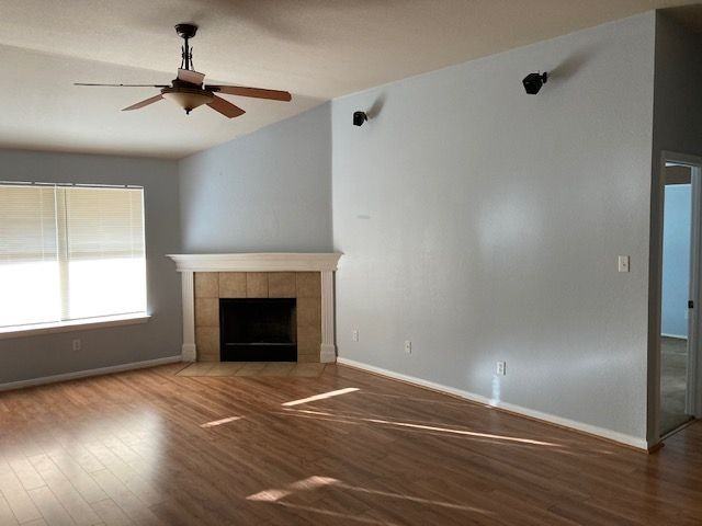 220 Gainer Dr - Photo 2 of 6