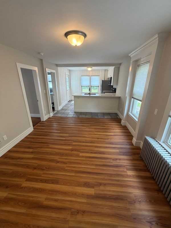210 N Cherry St - Photo 2 of 12