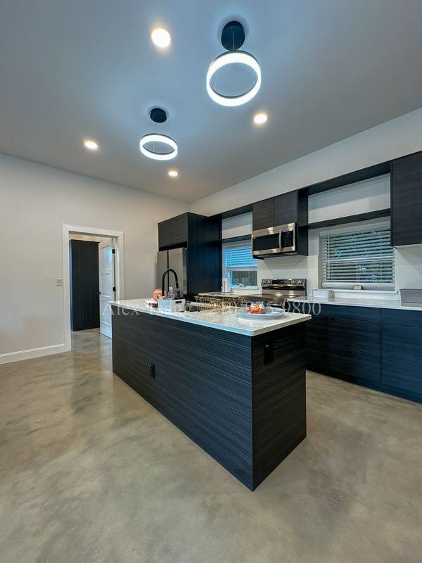 316 Toledo ##201 - Photo 3 of 14