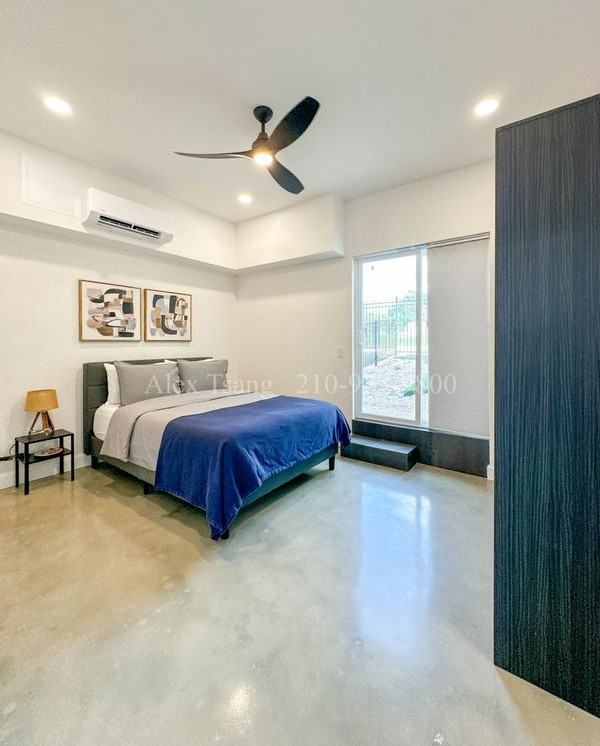 316 Toledo ##201 - Photo 7 of 14
