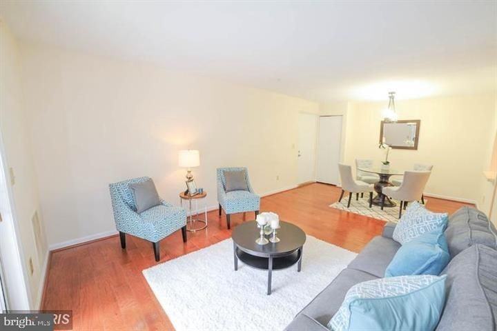 14901 Rydell Rd ##304 - Photo 4 of 23