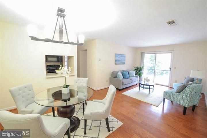 14901 Rydell Rd ##304 - Photo 5 of 23
