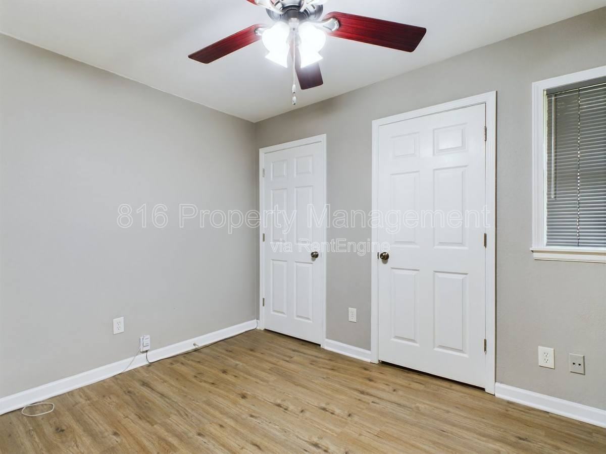 3024 Flora Ave - Photo 7 of 10