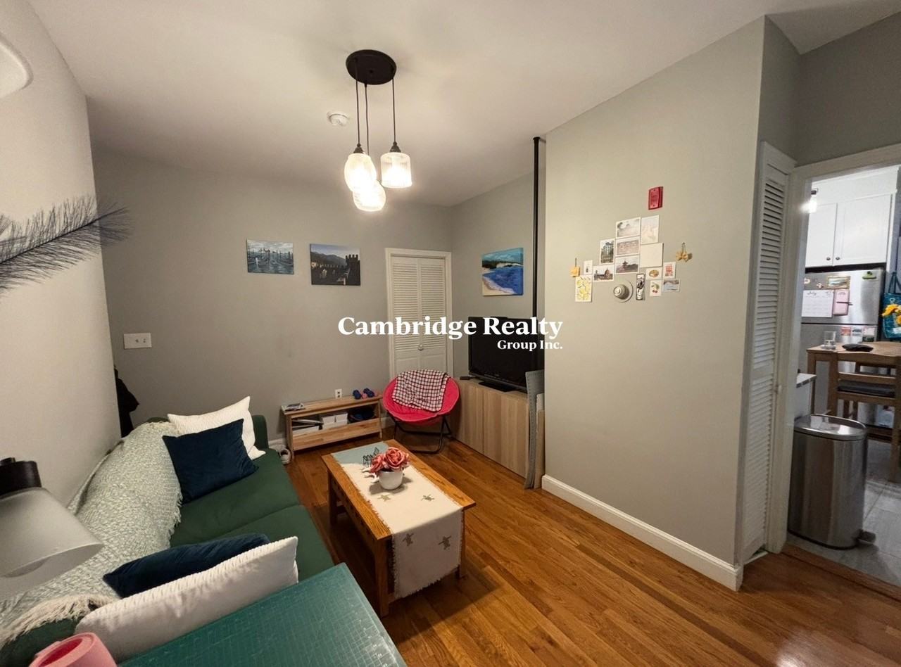 5 Marcella St #1T - Photo 7 of 22