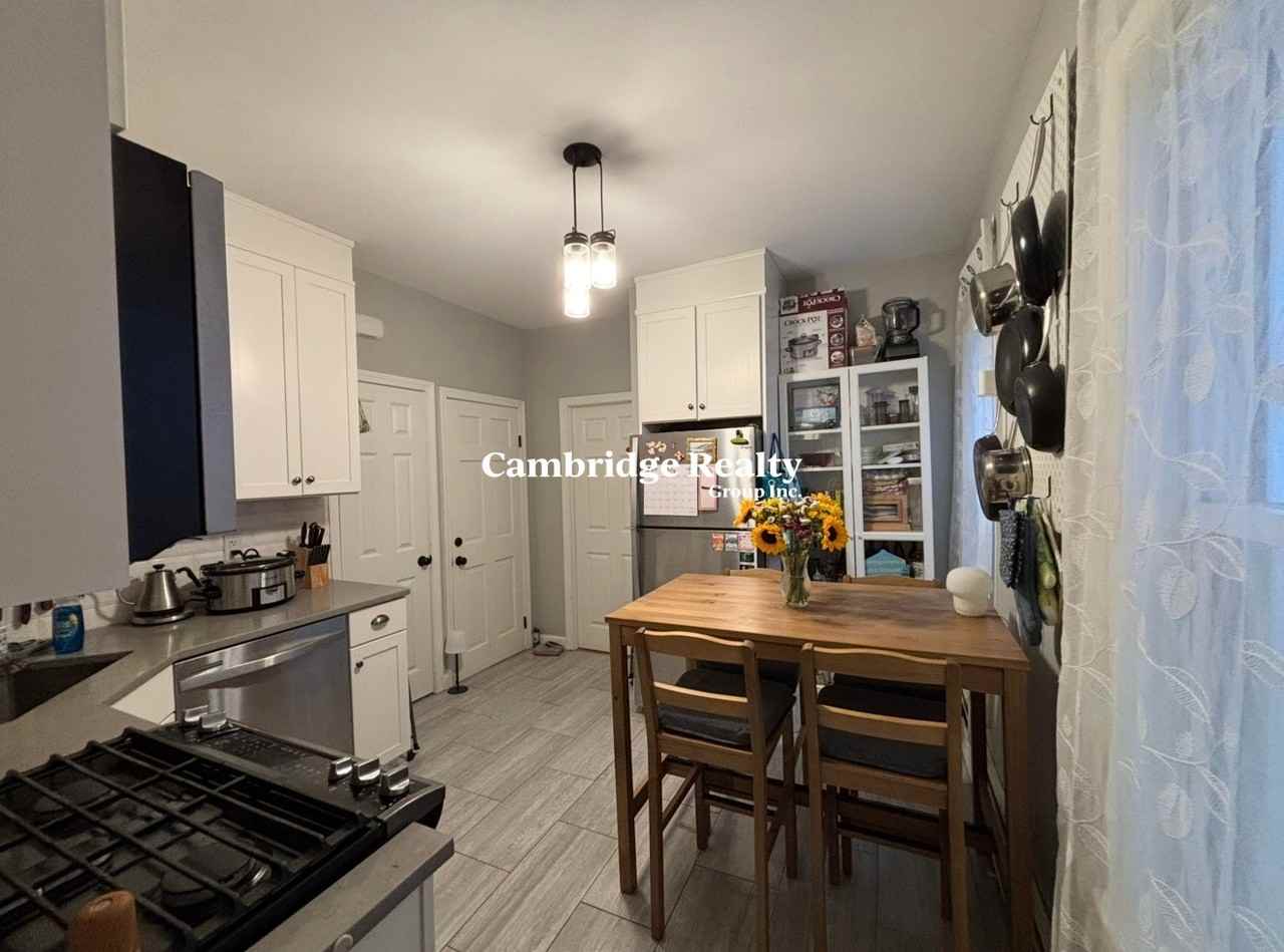 5 Marcella St #1T - Photo 5 of 22