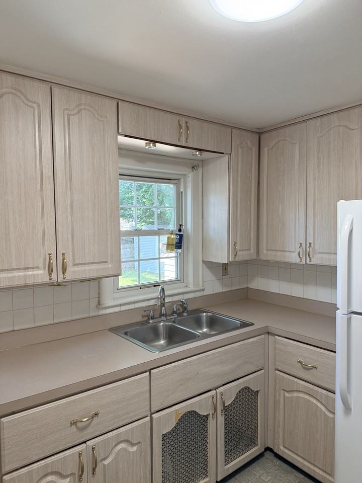 45 Mcphee Rd - Photo 6 of 12